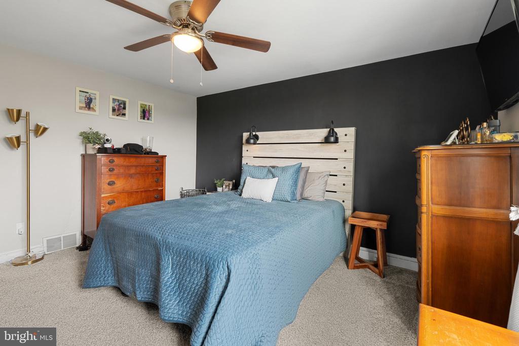 5213 FAIRHAVEN ROAD