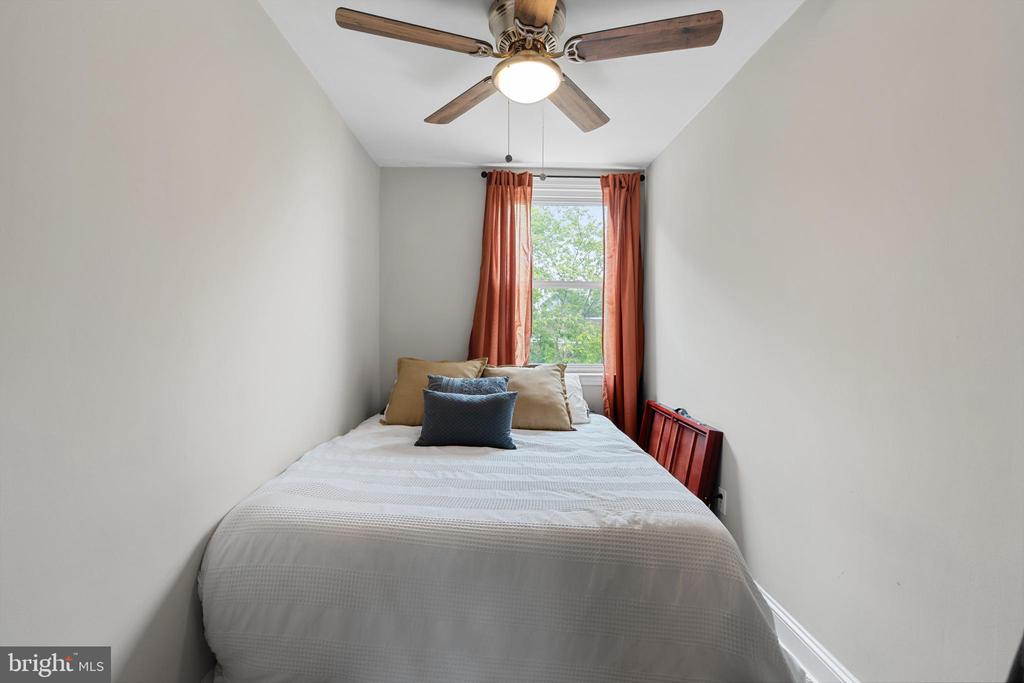 5213 FAIRHAVEN ROAD