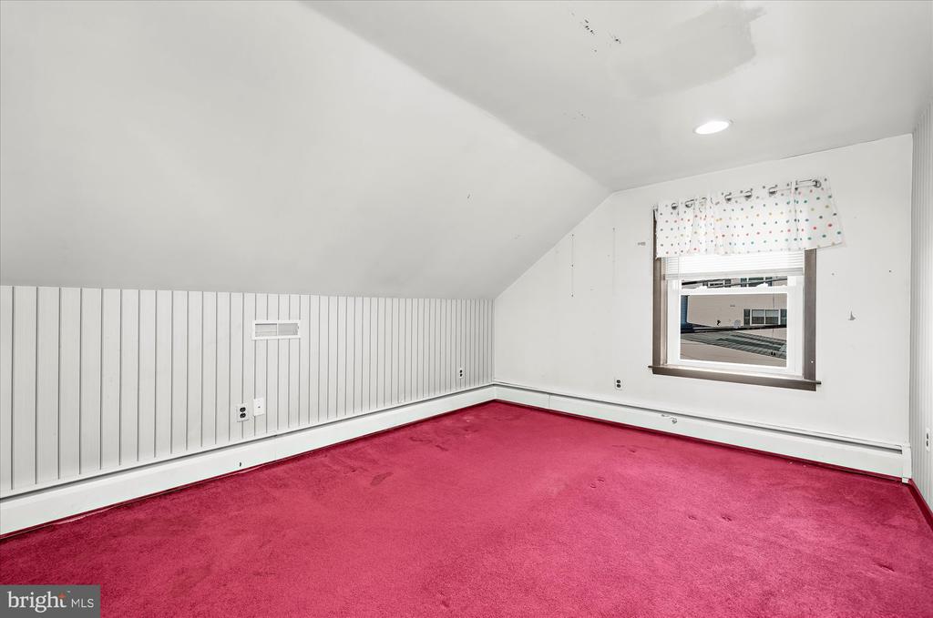 303 PERRY STREET