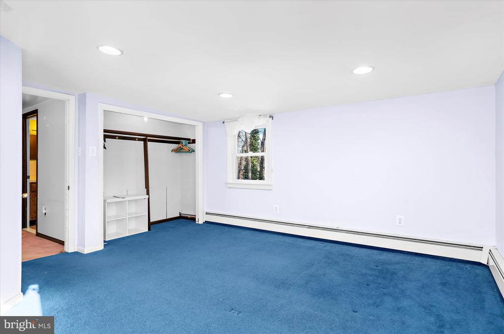 303 PERRY STREET