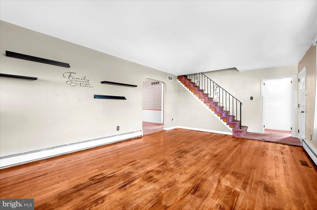 303 PERRY STREET