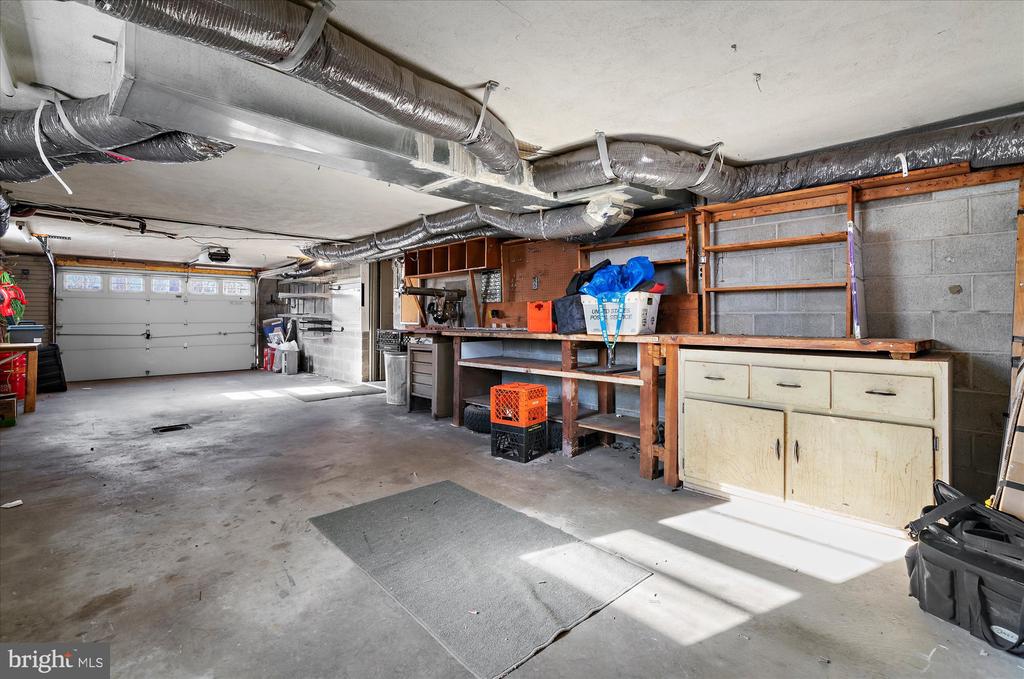 303 PERRY STREET