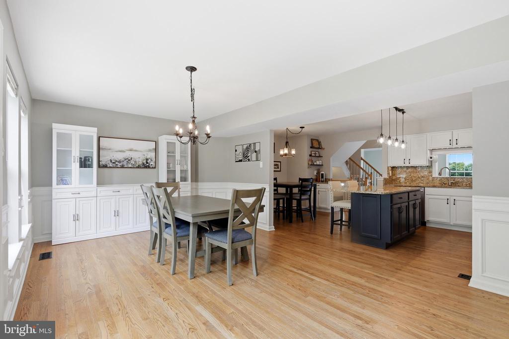4546 JASMINE DRIVE