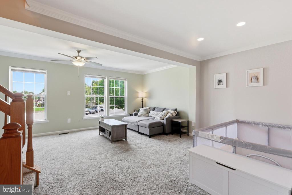 4546 JASMINE DRIVE