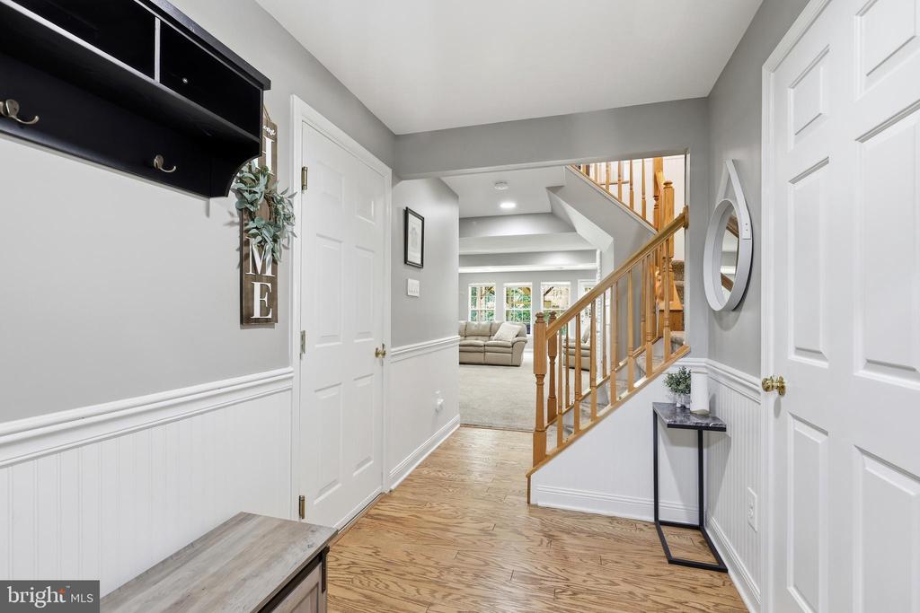4546 JASMINE DRIVE