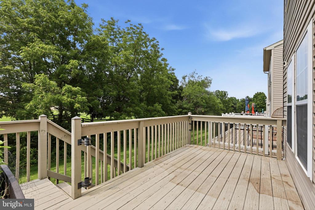 4546 JASMINE DRIVE