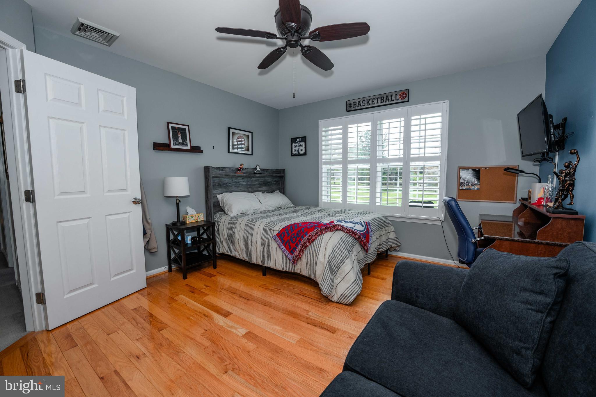 104 MEADOWGREEN DRIVE