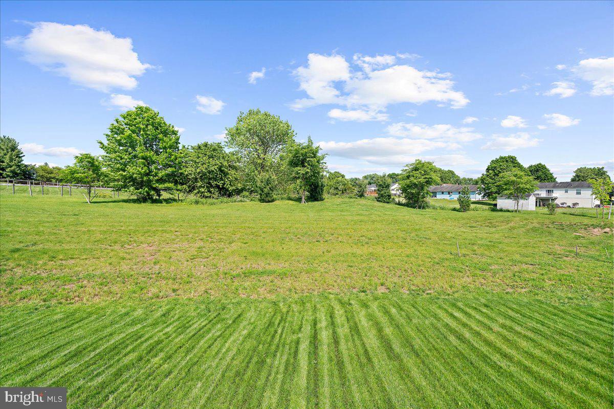 108 WORTHINGTON DRIVE