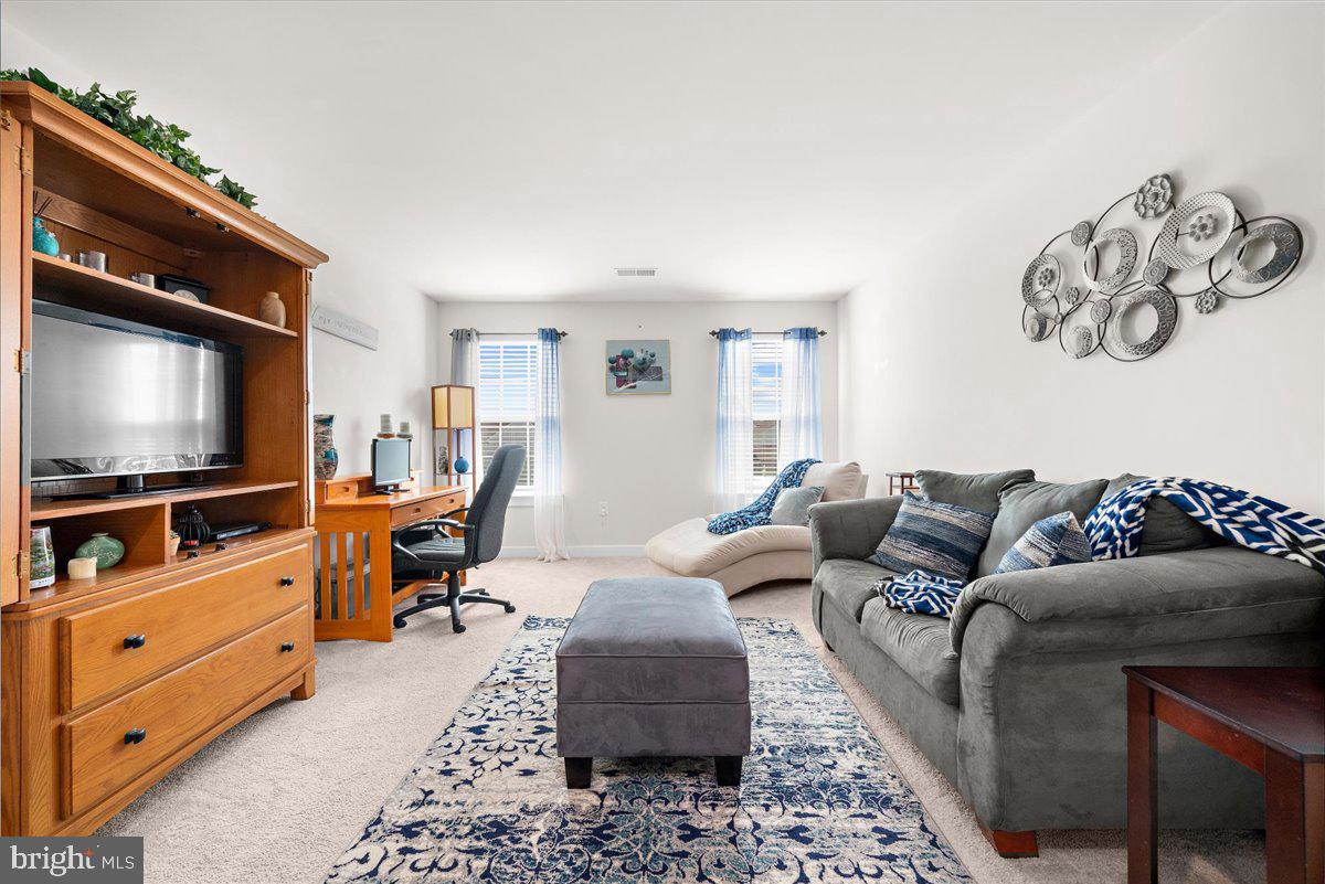 108 WORTHINGTON DRIVE