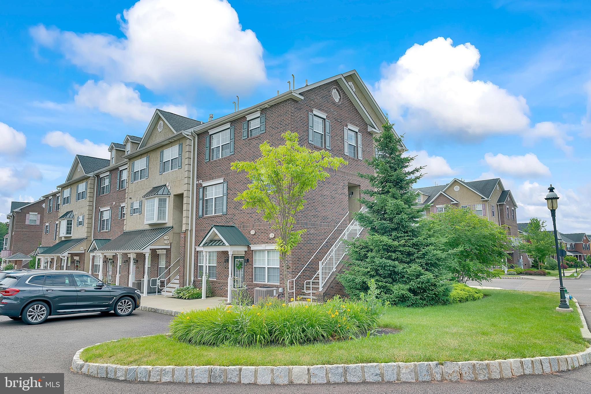 3899 ASHLAND DRIVE A-2