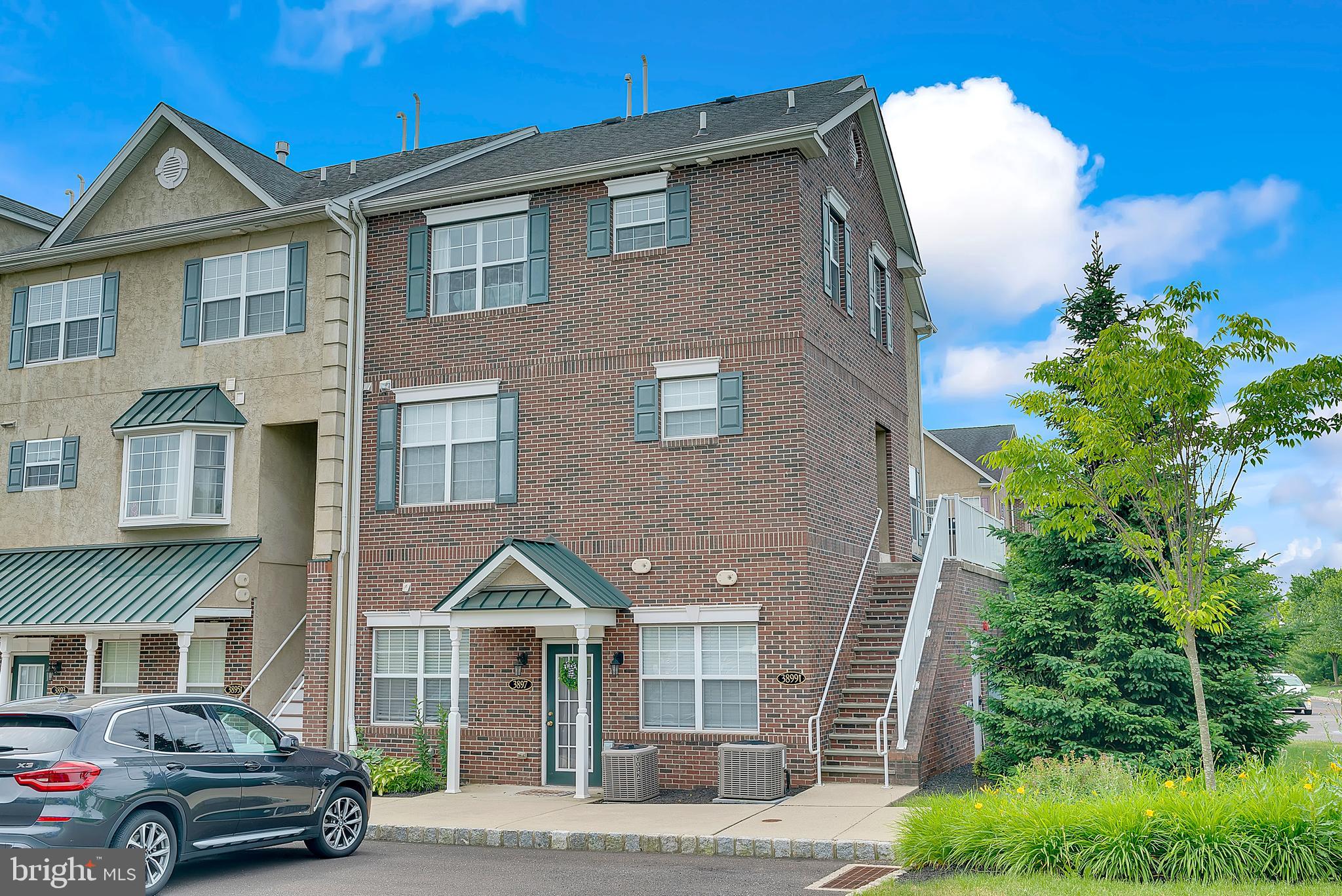 3899 ASHLAND DRIVE A-2