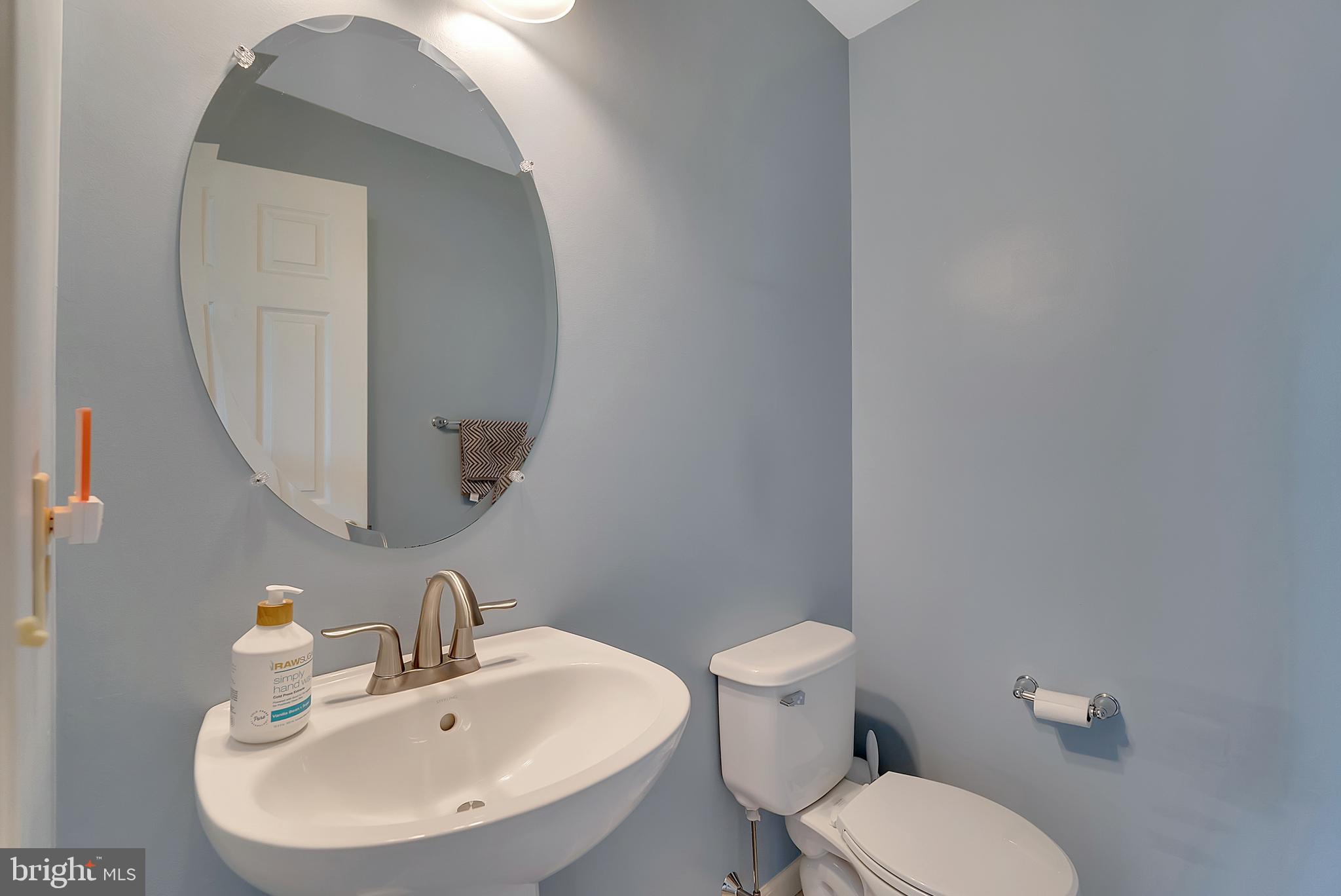 3899 ASHLAND DRIVE A-2