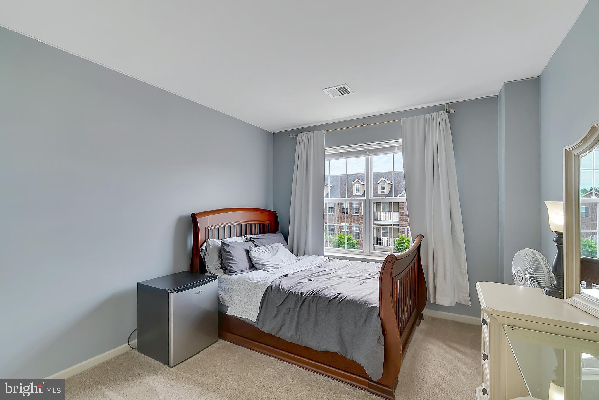 3899 ASHLAND DRIVE A-2