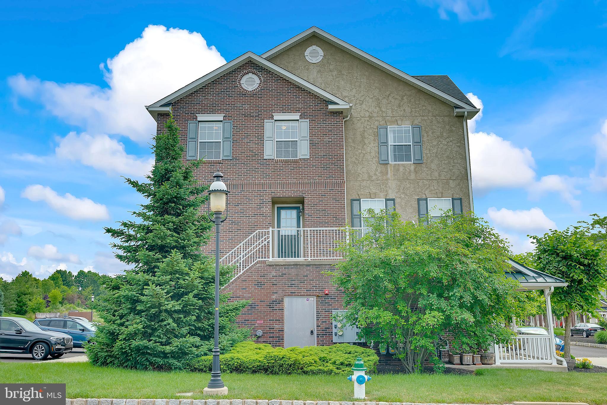 3899 ASHLAND DRIVE A-2