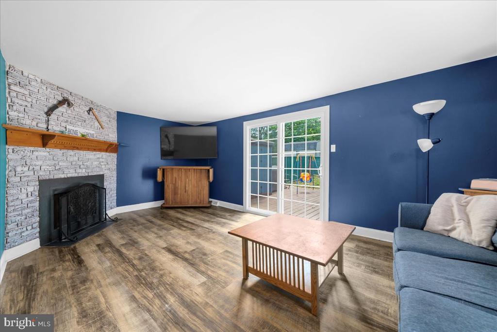 107 DEERPATH DRIVE