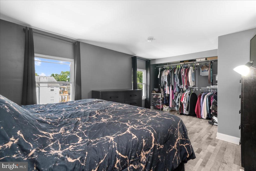 107 DEERPATH DRIVE