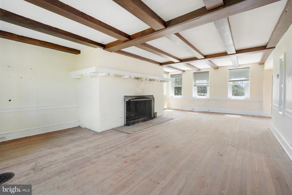 357 GREENWOOD AVENUE