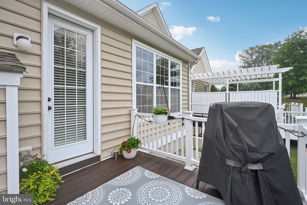 26 IRON HILL WAY