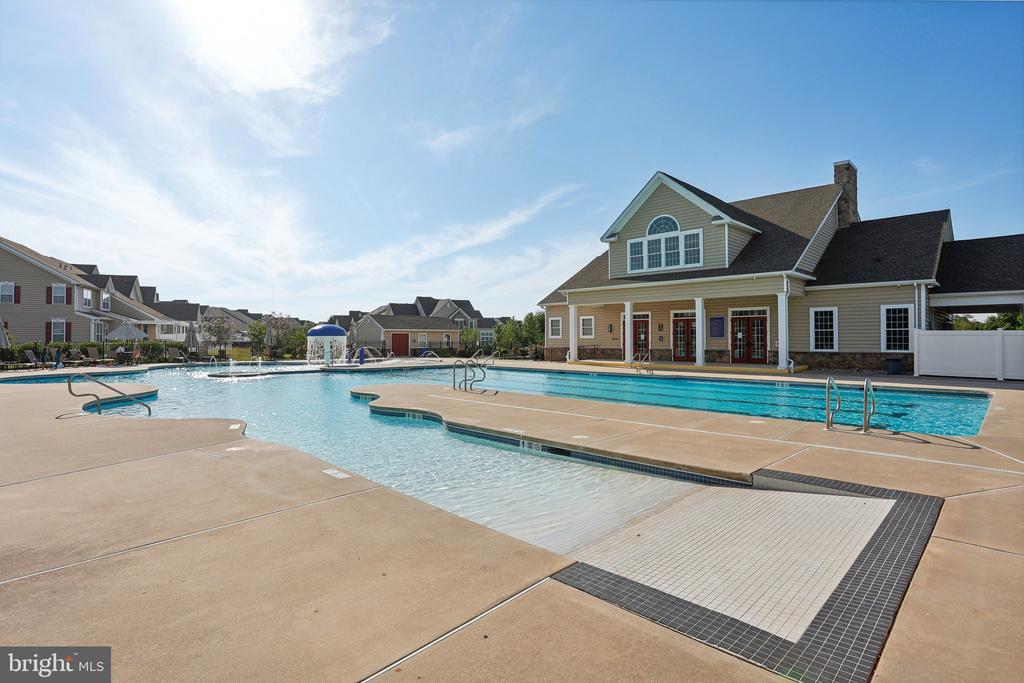 26 IRON HILL WAY