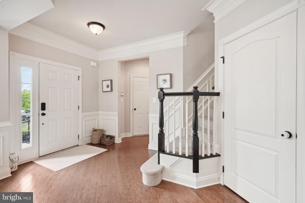 26 IRON HILL WAY