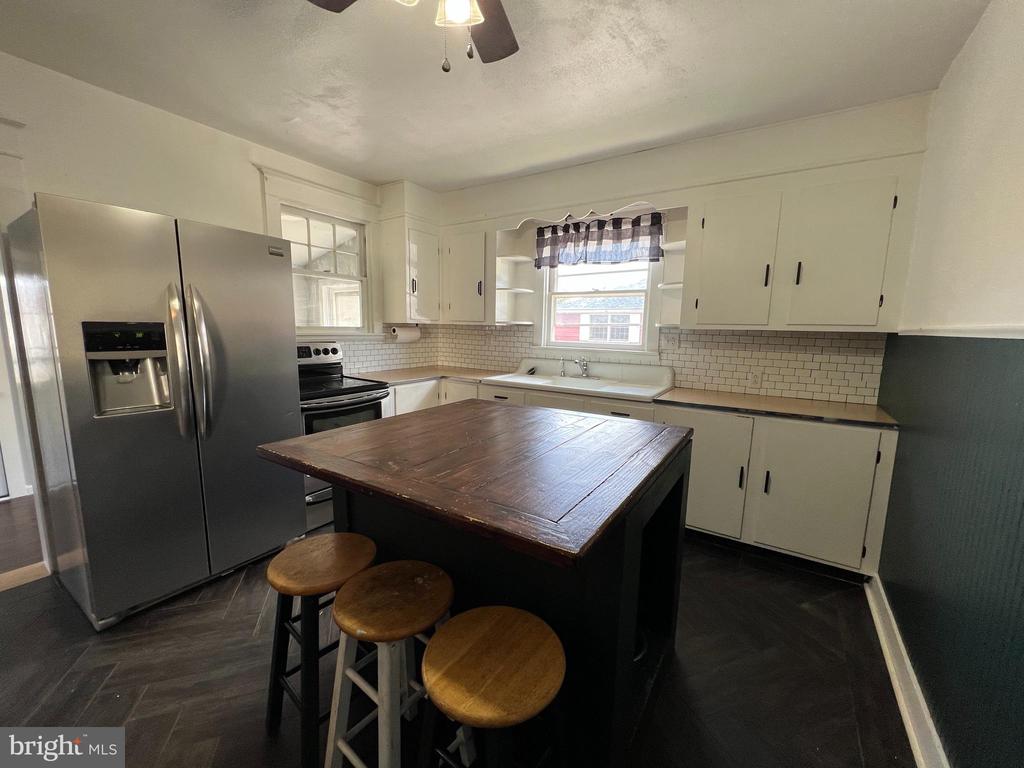 36 WILSON AVENUE