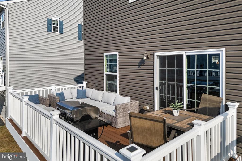 254 MADISON LANE