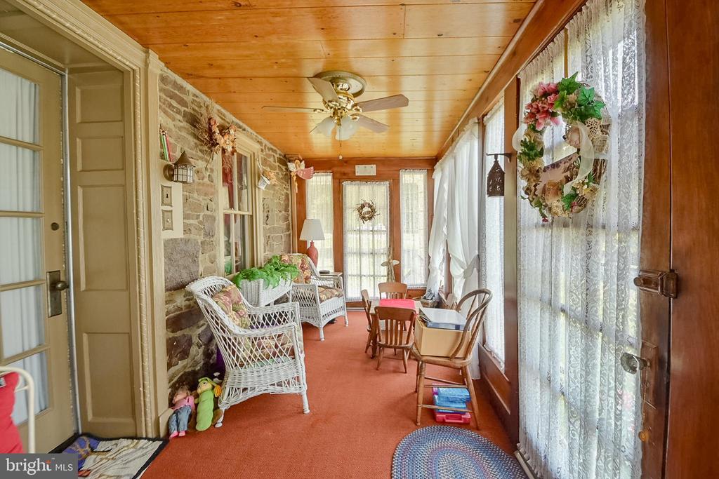 3507 ARCOLA ROAD