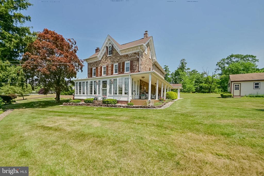 3507 ARCOLA ROAD
