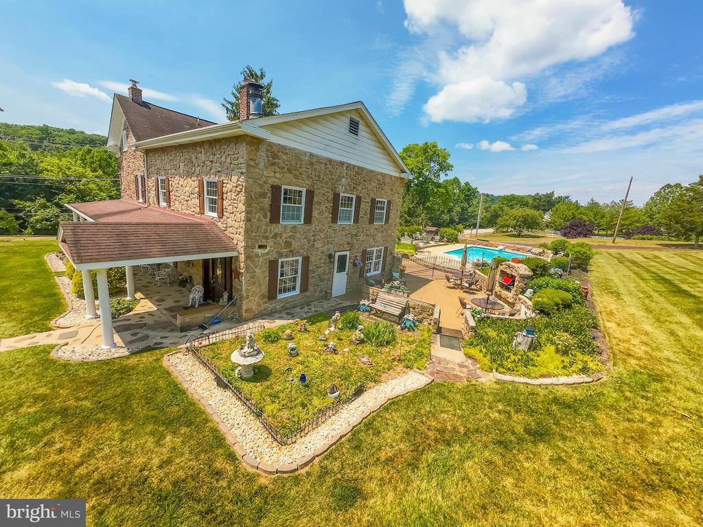 3507 ARCOLA ROAD