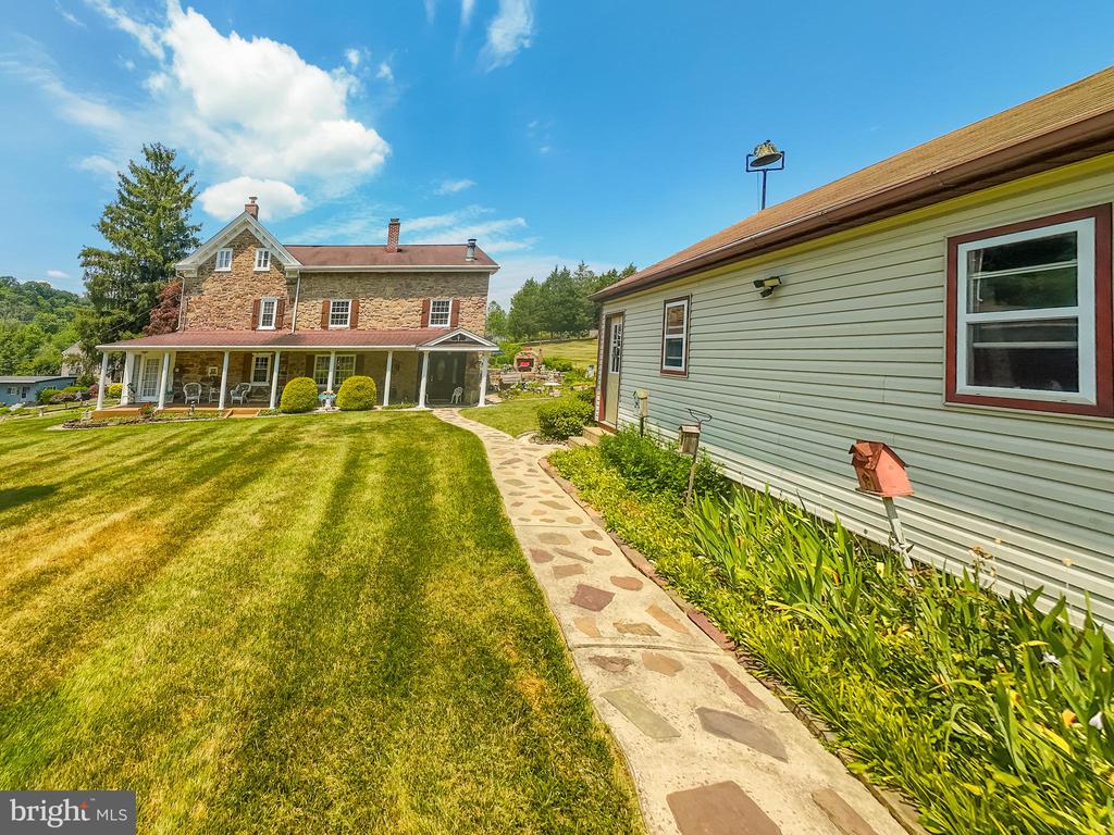 3507 ARCOLA ROAD