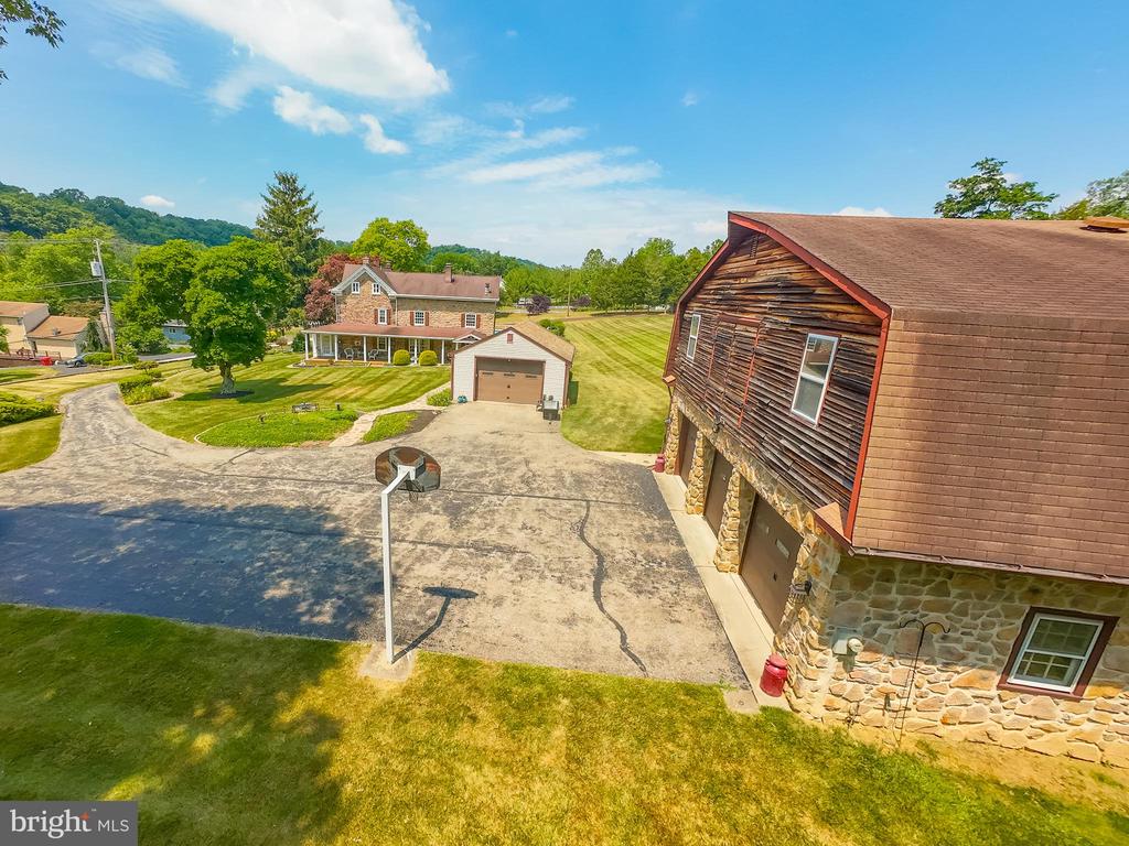 3507 ARCOLA ROAD