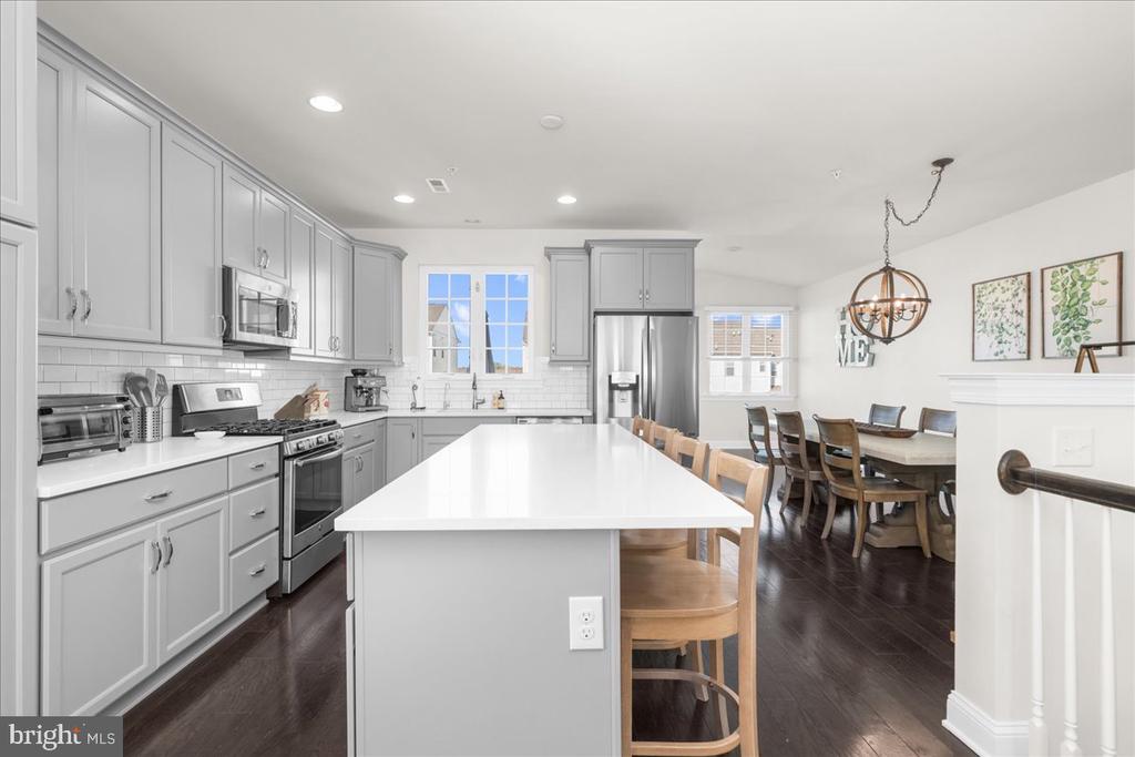 205 CADENCE COURT