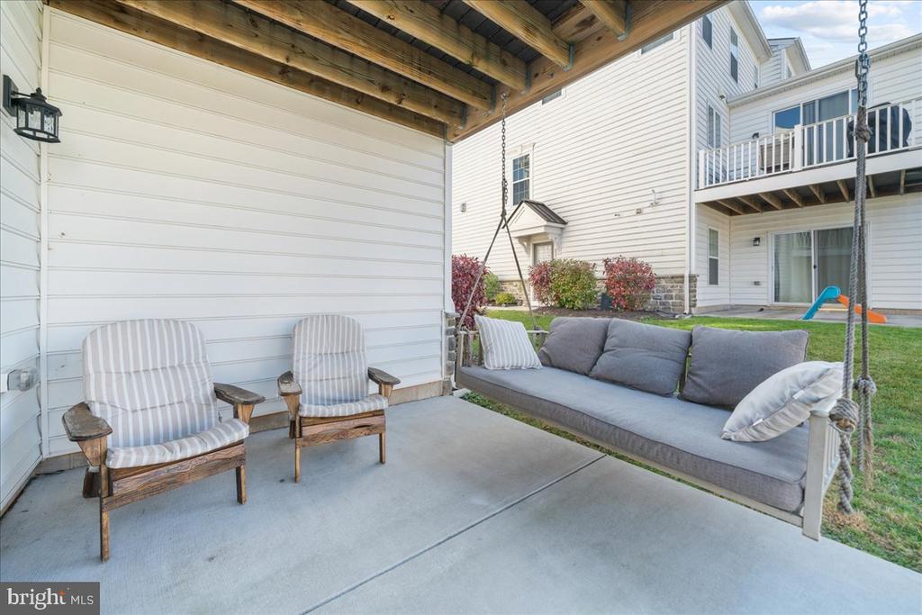 205 CADENCE COURT