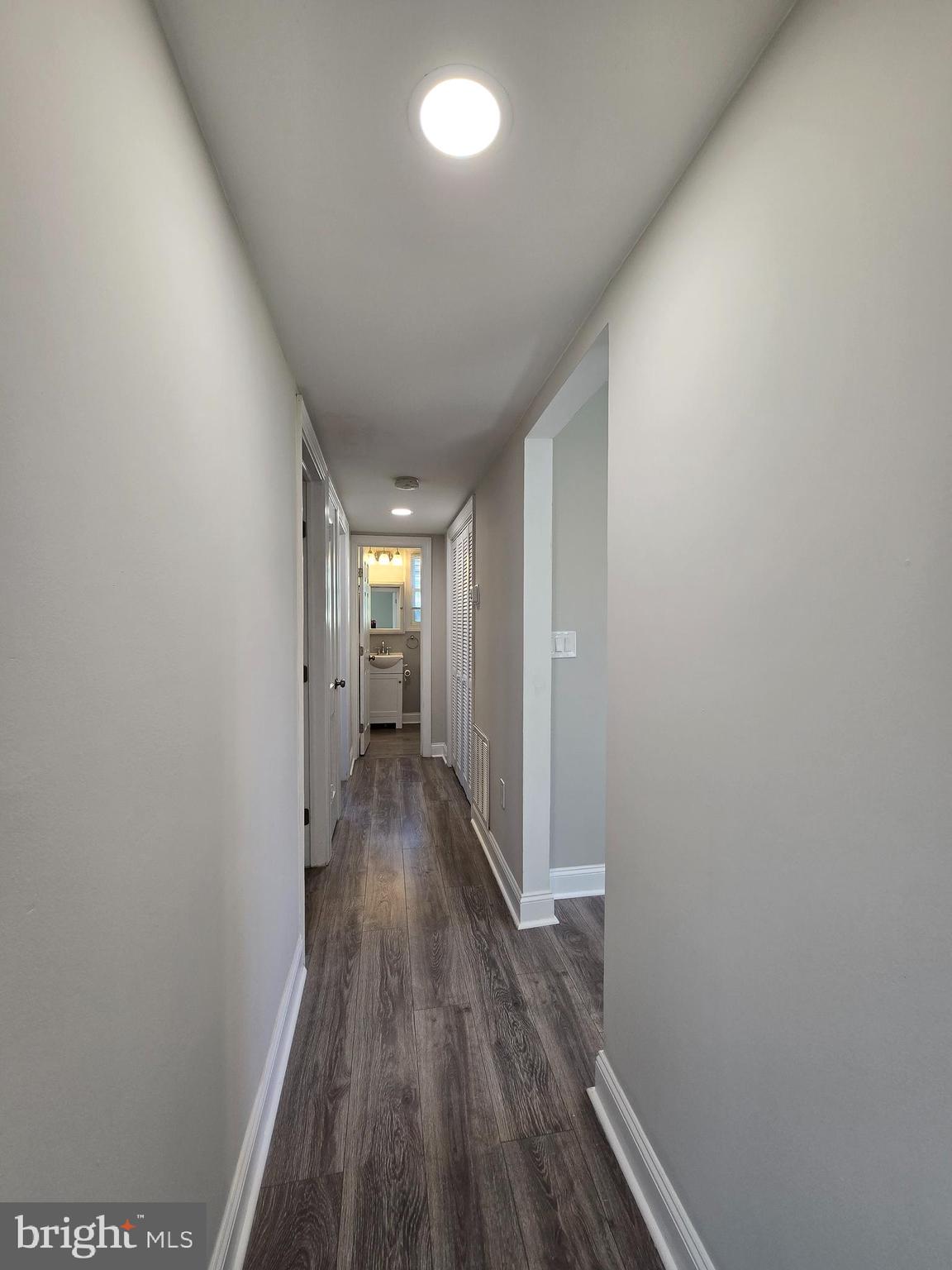 2625 FERNWOOD AVENUE