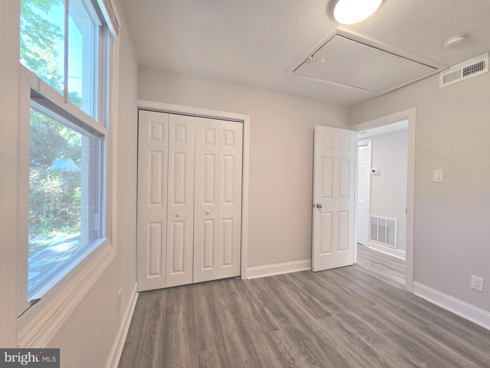 2625 FERNWOOD AVENUE