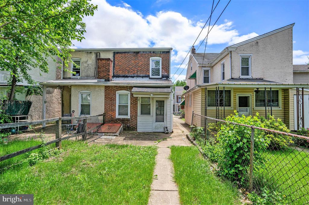509 WALNUT STREET