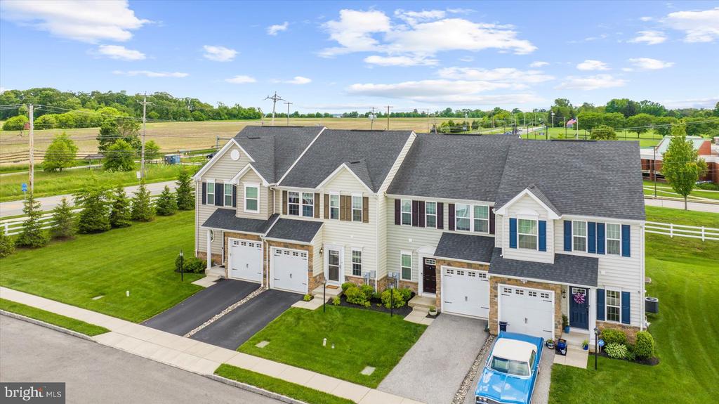 1803 SWEET GUM DRIVE