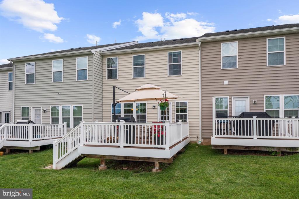 1803 SWEET GUM DRIVE