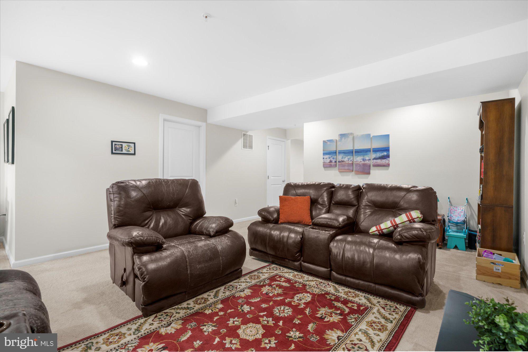 1803 SWEET GUM DRIVE