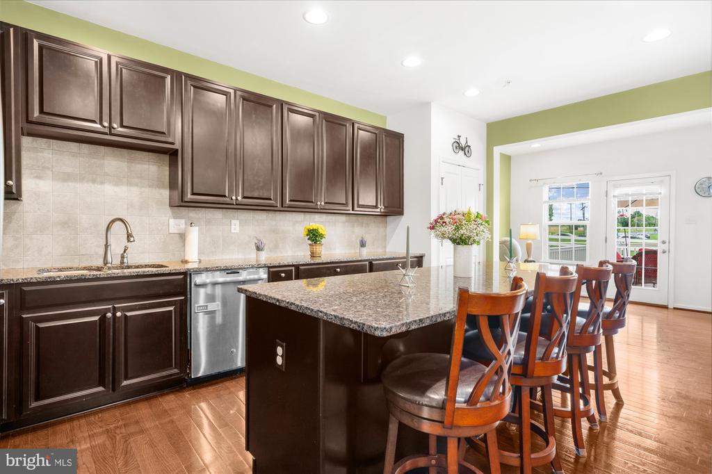 1803 SWEET GUM DRIVE