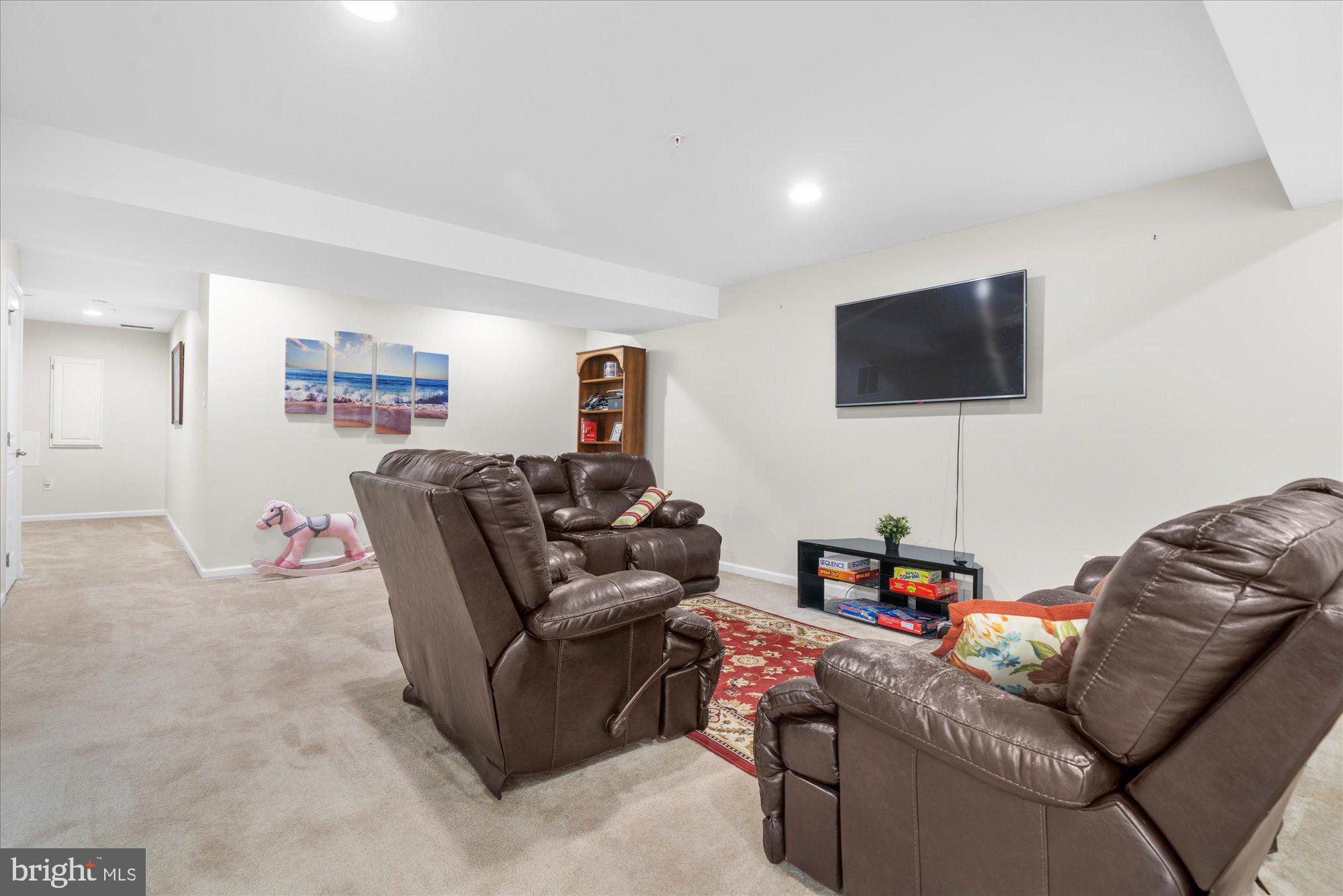 1803 SWEET GUM DRIVE