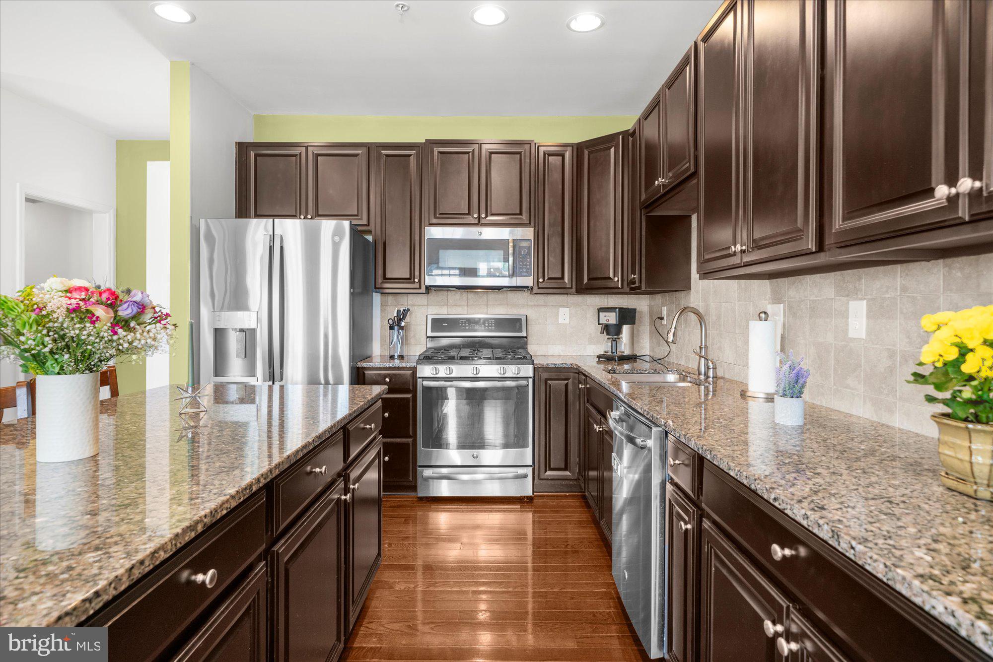 1803 SWEET GUM DRIVE