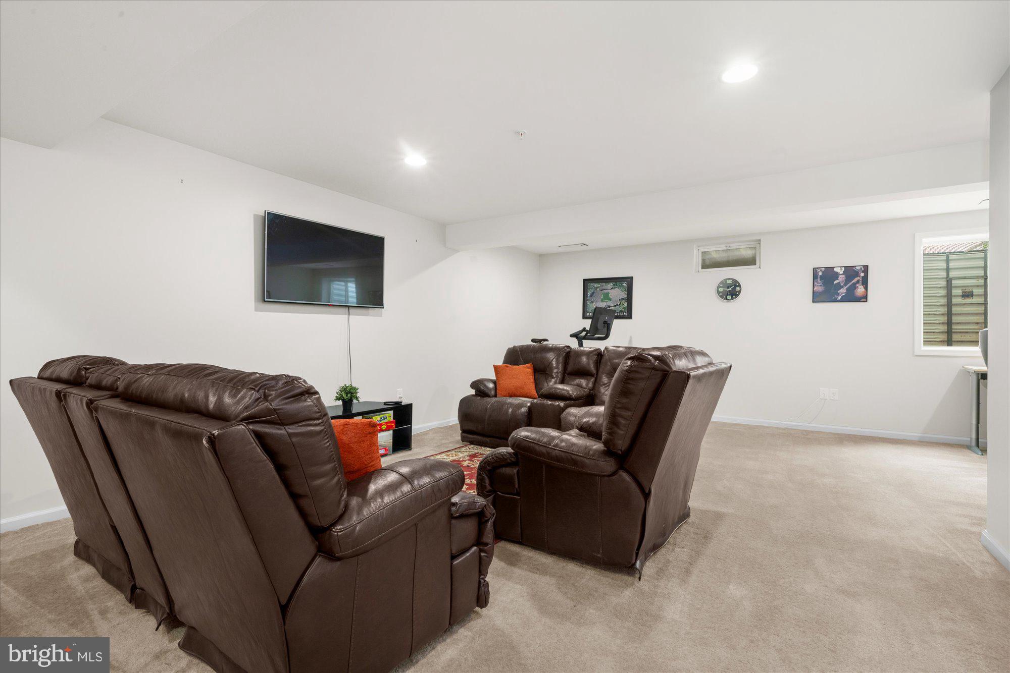 1803 SWEET GUM DRIVE