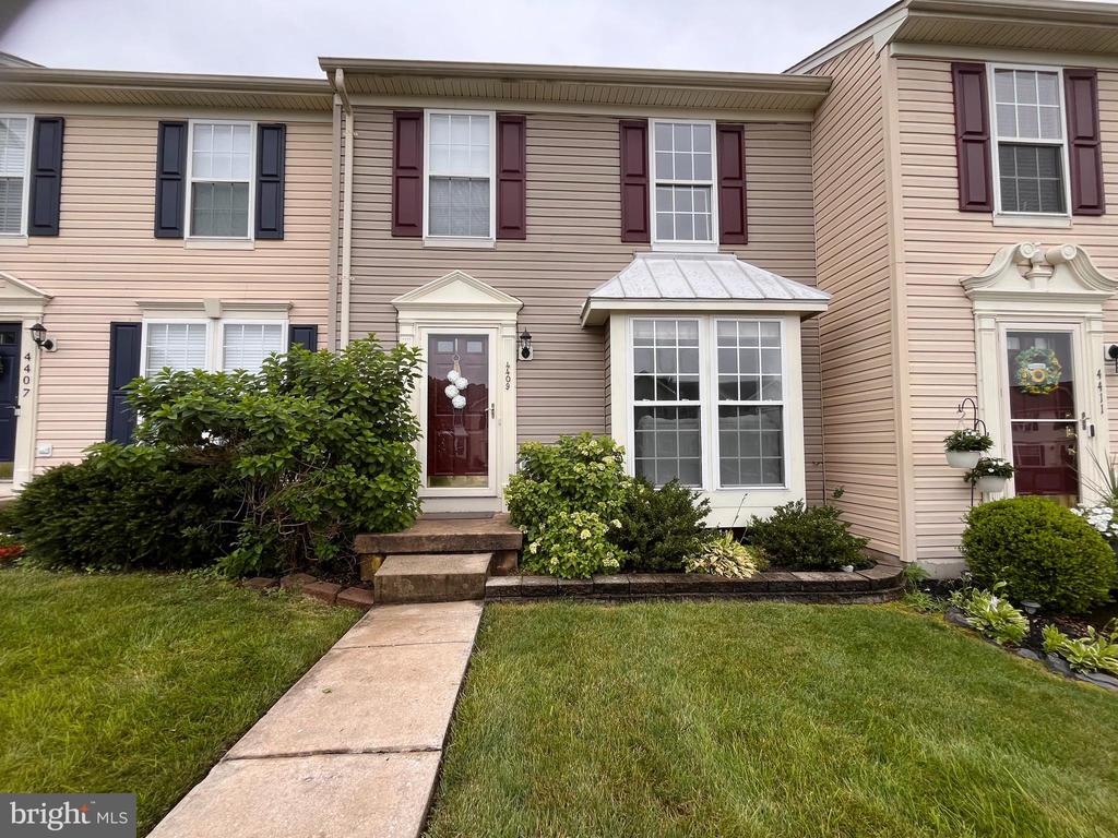 4409 GLENWOOD DRIVE