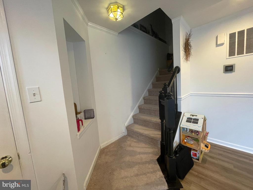 4409 GLENWOOD DRIVE