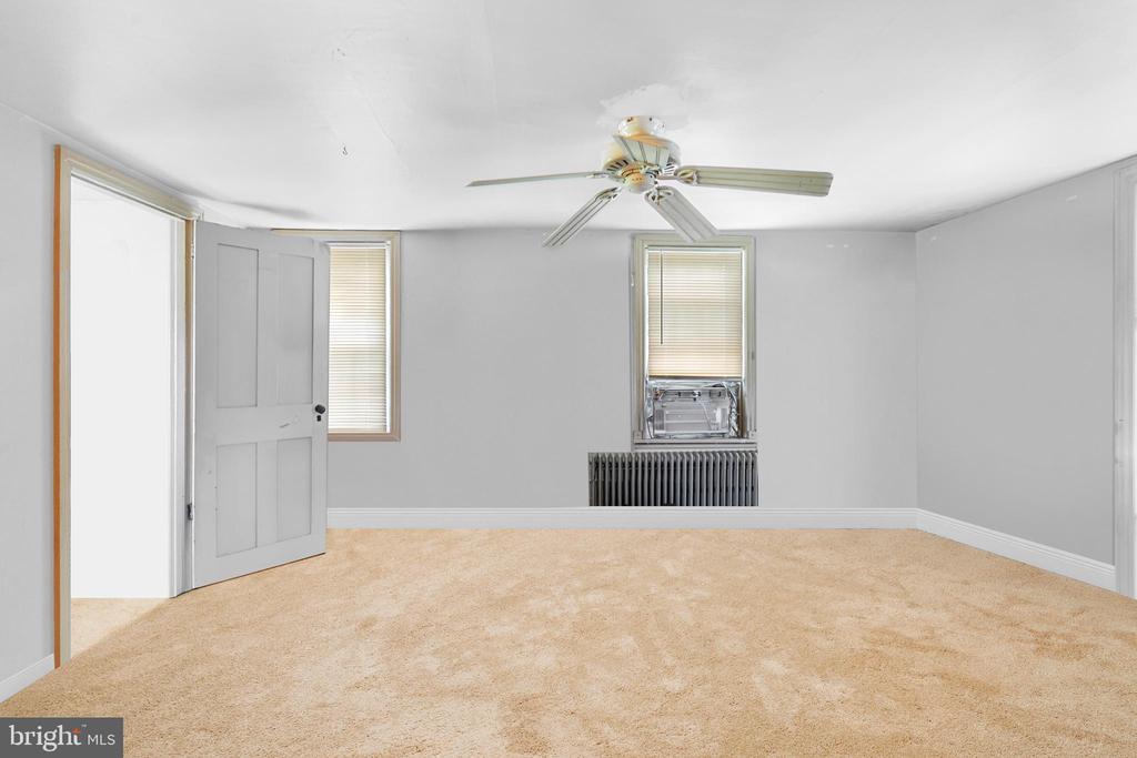 585 MORWOOD ROAD