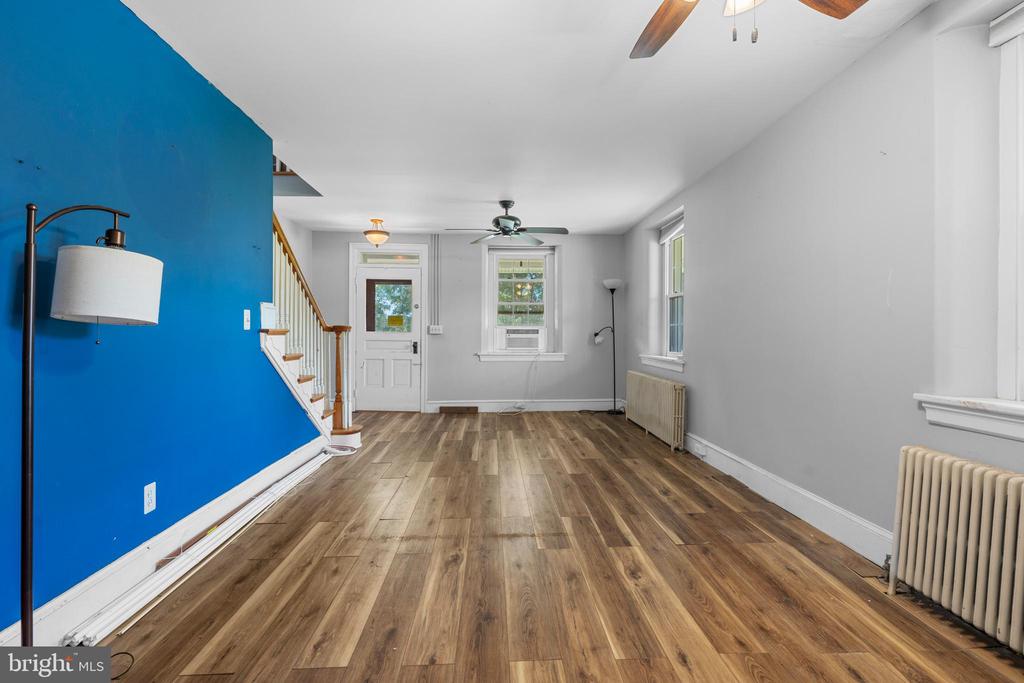 585 MORWOOD ROAD