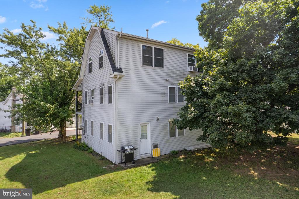 635 CHURCH ROAD
