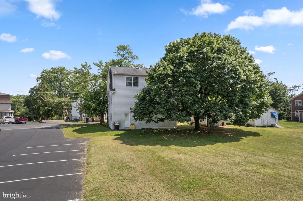 635 CHURCH ROAD