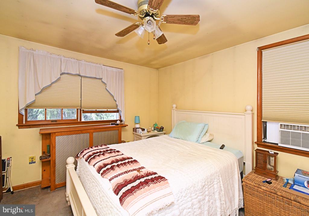 360 W VINE STREET